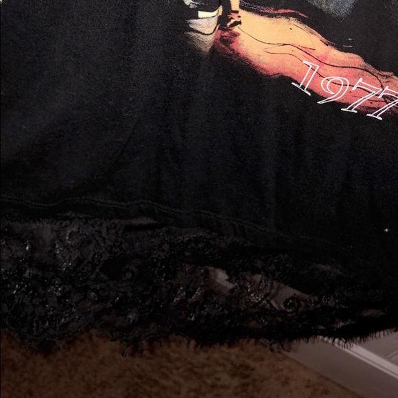 Too Big - Picture 2 of 3